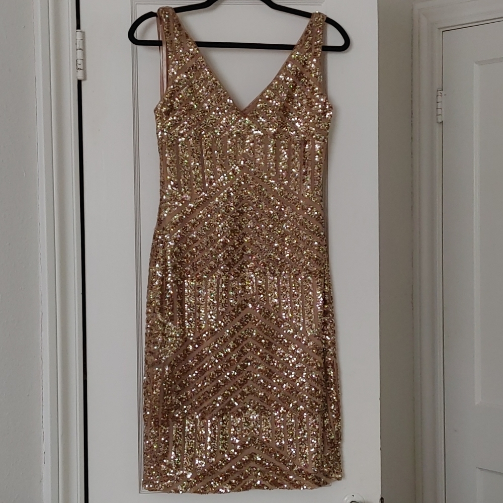 Lauren Ralph Lauren Evening Dress in Gold Sequins